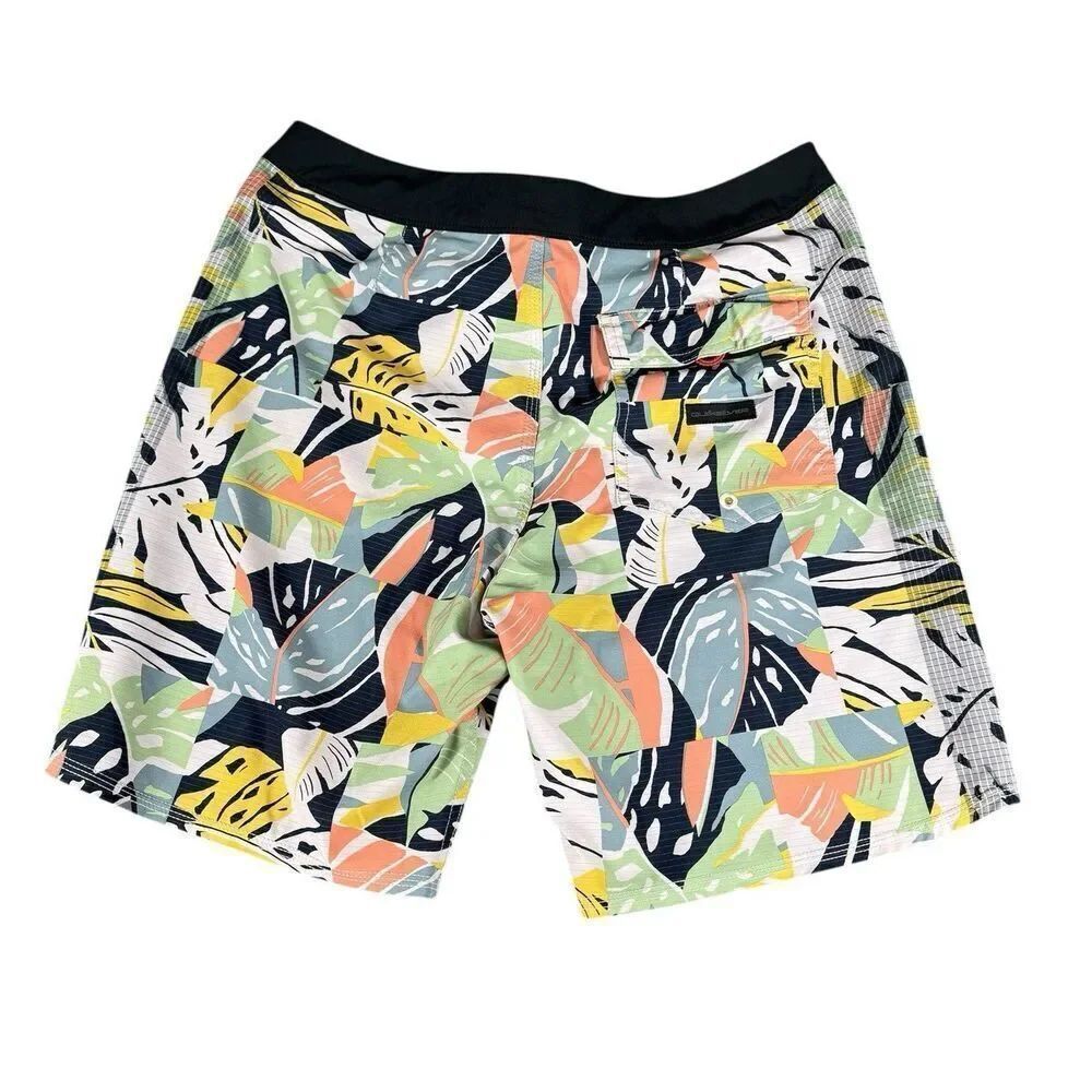Quiksilver Sz 32 Mystic Session High Mens Shorts Volley Swim Trunk Tropical